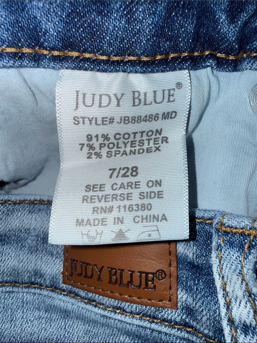 Judy Blue Light Wash Flare Jeans - Picture 4 of 4